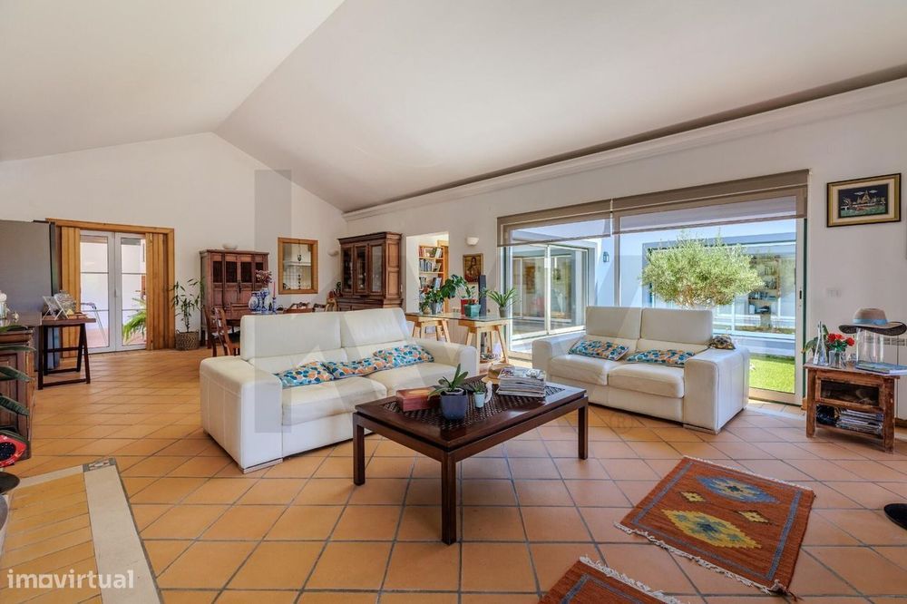 T3 Ground-Floor Villa with Swimming Pool | Quinta do Peru Golf & Country Club | S