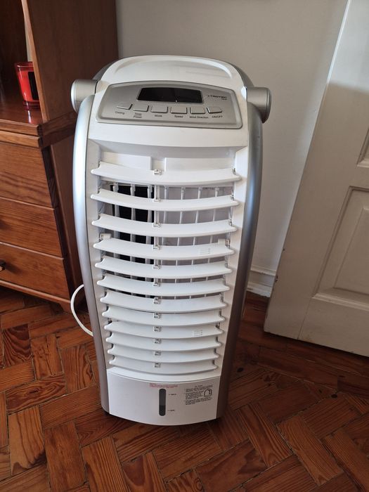 Air Cooler portátil com rodas e pega