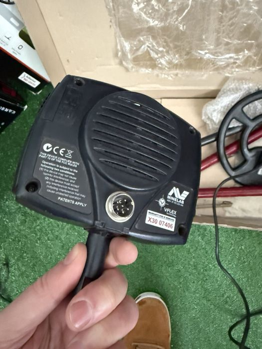 Металошукач Minelab X-Terra 305. Металлоискатель