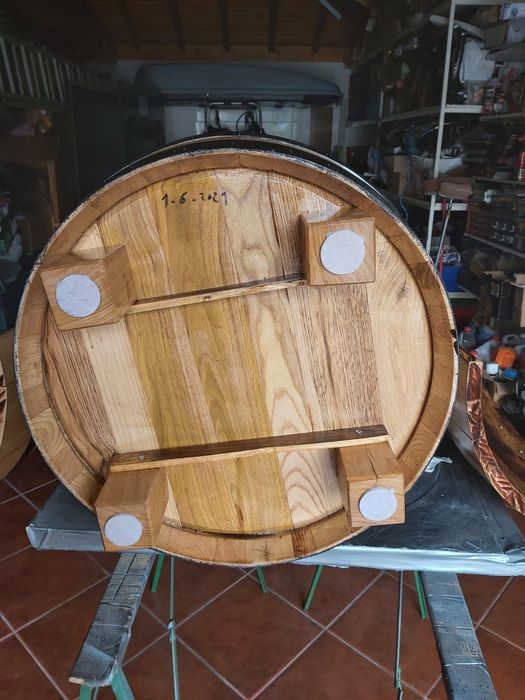 Barril  Bar "Novo" em madeira