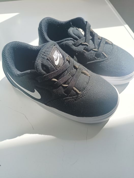 Nike SB tamanho 25 PT