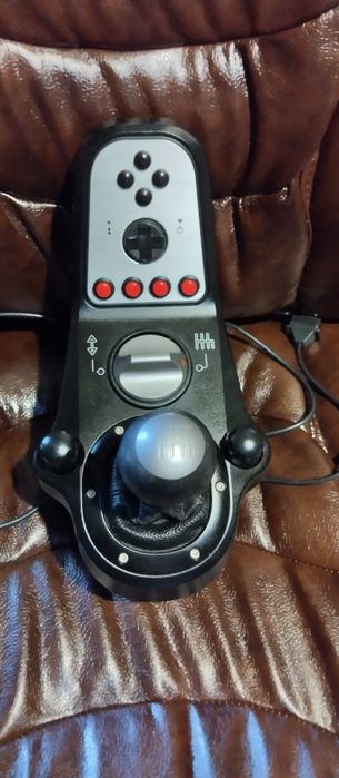 Руль для ПК Logitech g25