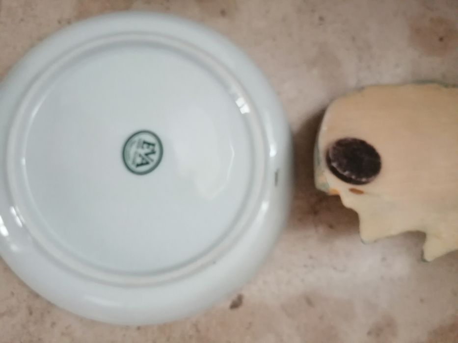 Várias peças decorativas