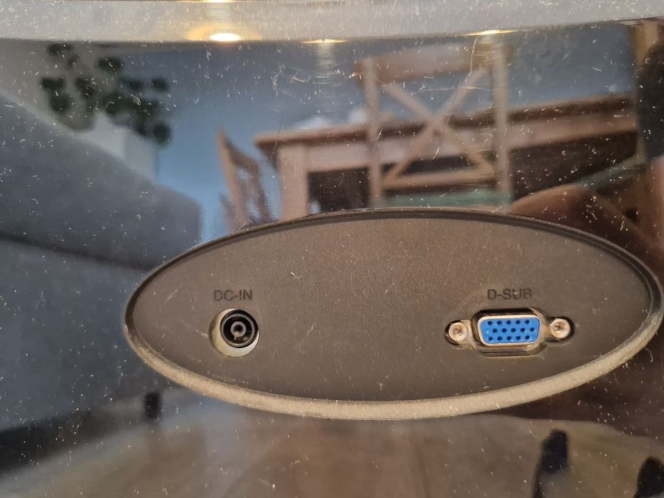 Monitor 22 cale LG flatron E2240