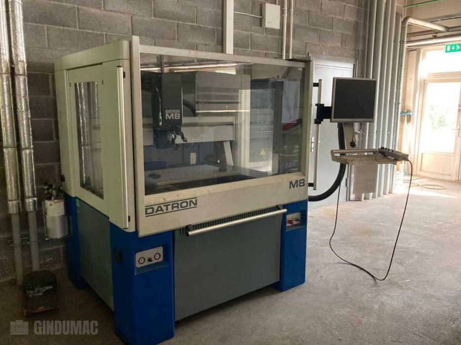Centrum obróbcze CNC Datron M8A 40000 obr./min (2013)