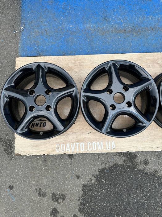 Диски на hyundai R14 4/114,3 6j et37 dia67.1 kia nissan goavto київ