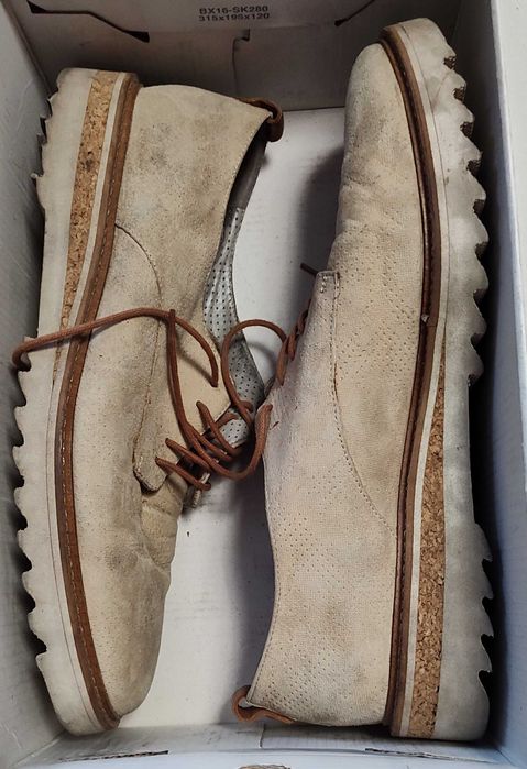 Замшеві бежеві чоловічі туфлі-броги 41р