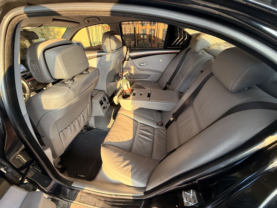 Продам BMW E60 520d  торг