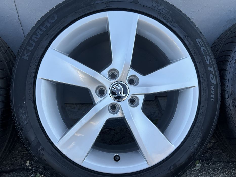 Нові оригінальні диски Skoda r16 5*100 Fabia Octavia Tour Roomster