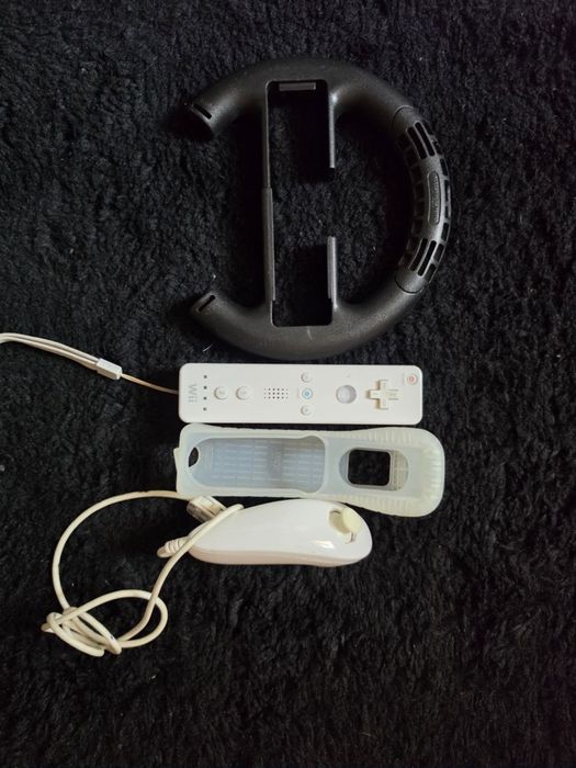 Wii pad z akcesoriami