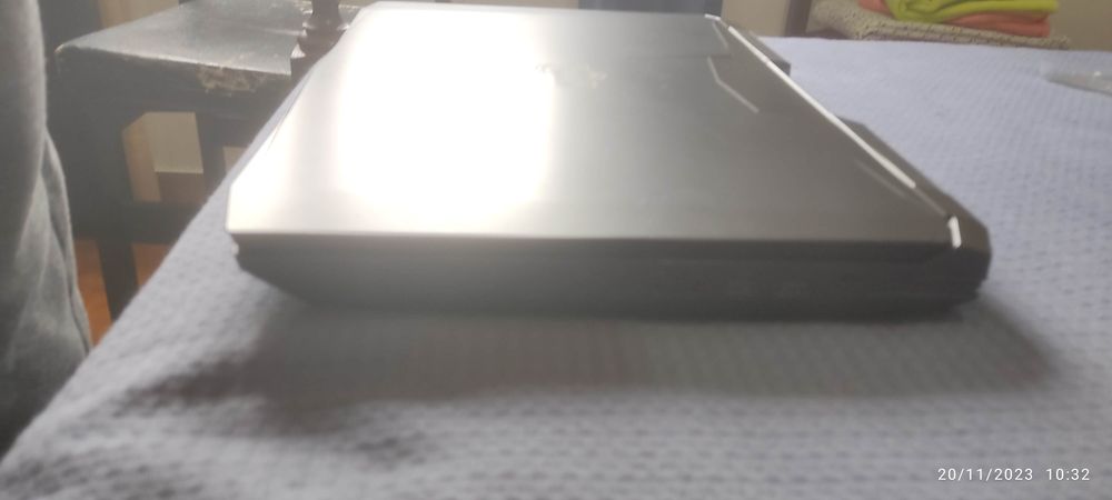 Clevo p775TM-1 / DM-3 para peças