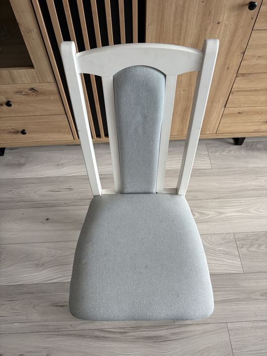 Stol rozkladany + 6 krzesel