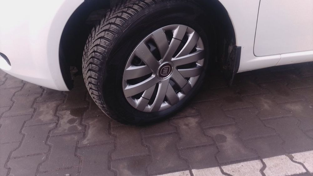 Продам Fiat Grand Punto  2009 1.4 бензин