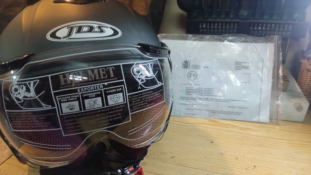 Capacete Scooter/Moto lentes duplas - NOVO