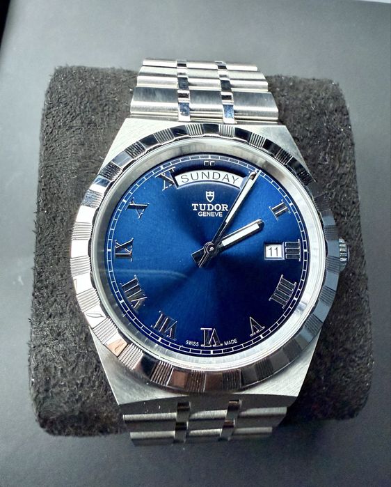 Tudor Royal 28600 azul