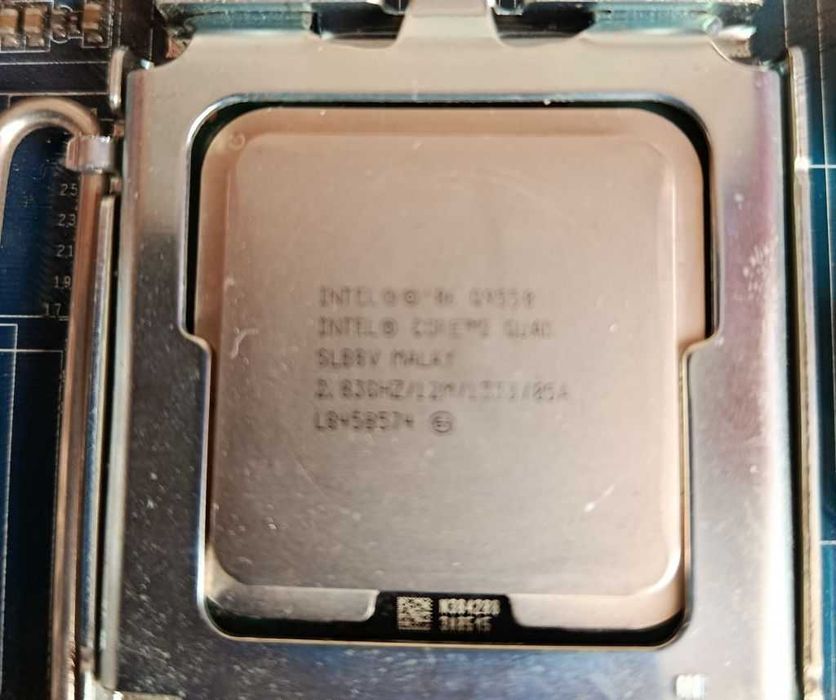 Płyta główna P5B-DE procesor Q9550 i pamięć 8GB DDR2