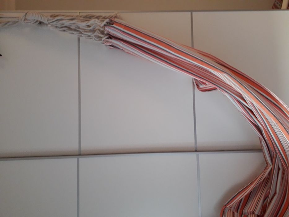 Cama de tecido para pendurar