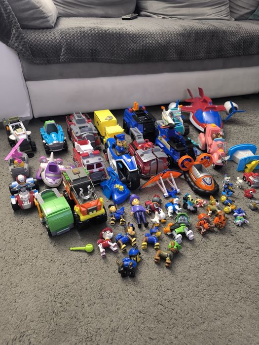 Psi Patrol dużo zabawek