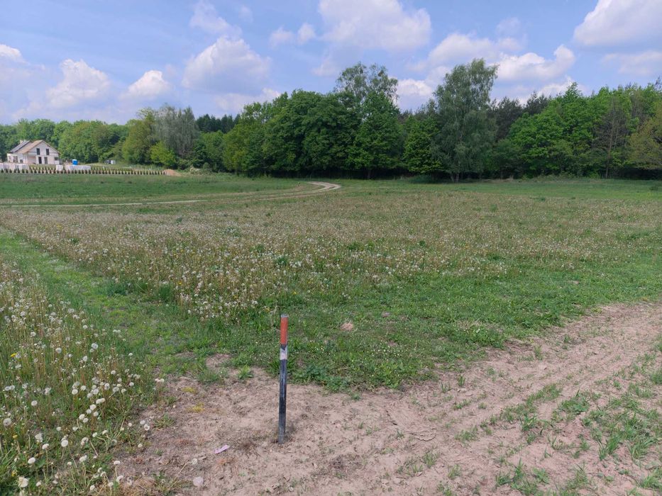 Działka budowlana Olsztyn/Trękusek/1800 m²/uzbrojona wod.kan.ener./przy lesie/OKAZJA