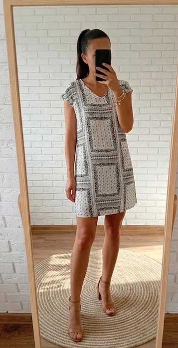 Saint Tropez – Sukienka letnia Paisley – Wycięcie na plecach – S rozmiar 36