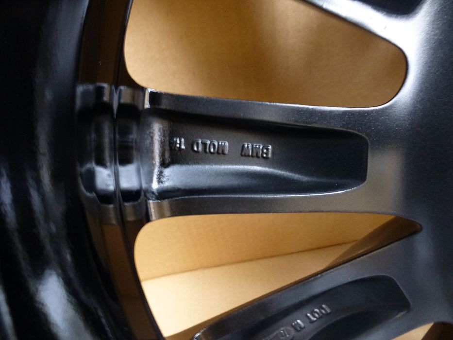 Felgi BMW X3 X4 F25 F26 18'' Oryginalne CZARNY POŁYSK