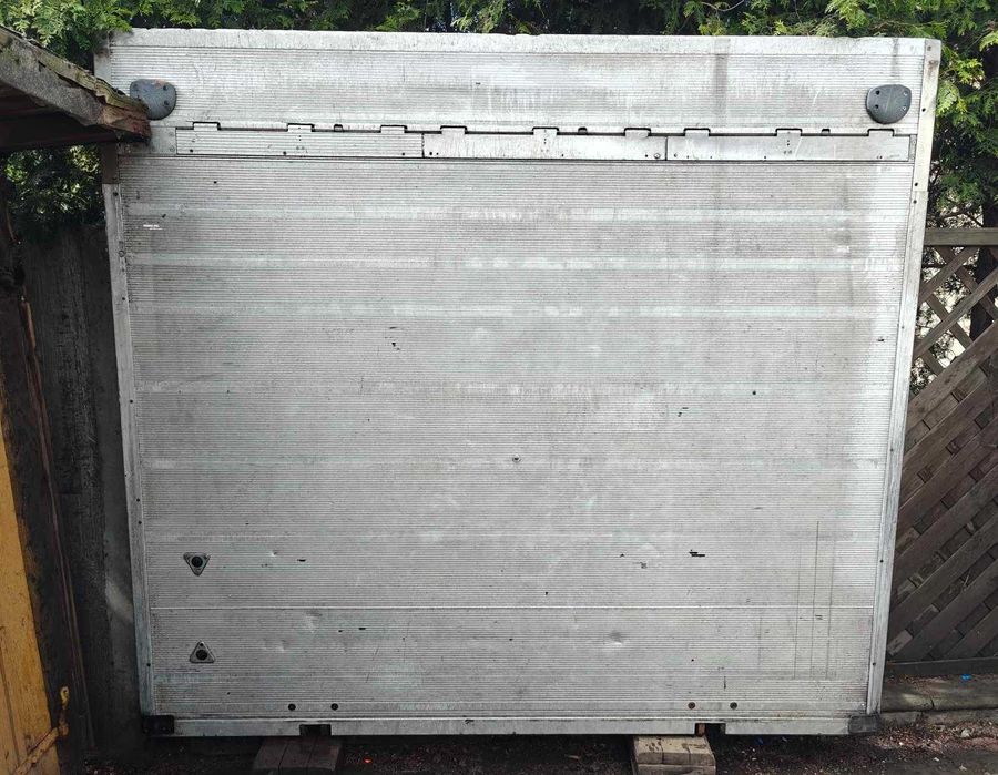 Duża winda załadowcza BAR Cargolift 2000kg