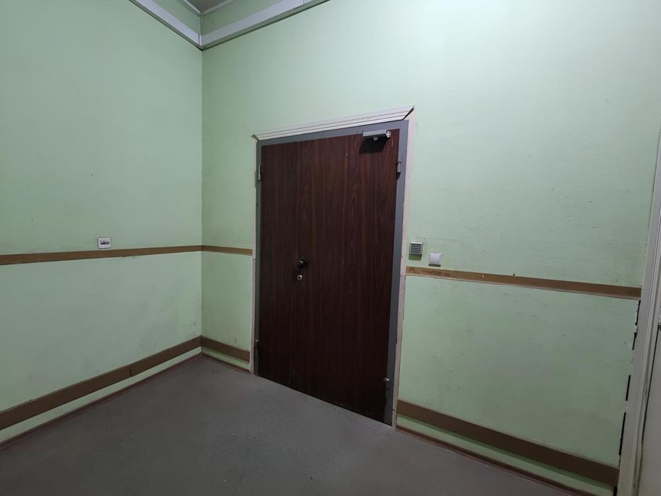 Оренда приміщення: виробництво 409 м2 в промисловій зоні