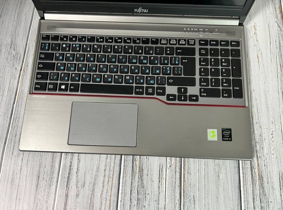 Ноутбук Fujitsu e754 Core i5-4200 (можливий обмін)