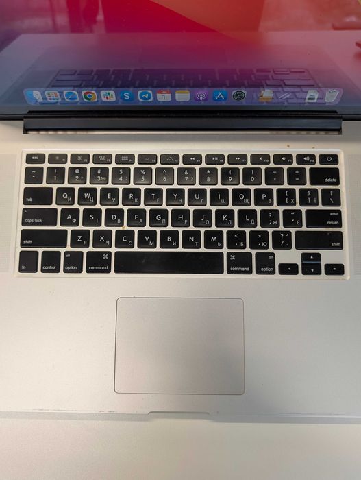 Macbook Pro (2014) 15" | 16 Gb | 256 Gb