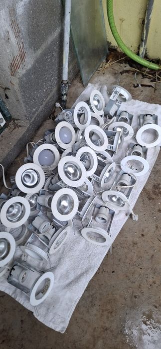 Luzes de casa usadas