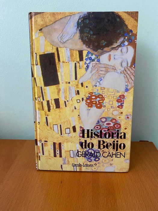 The History of the Kiss - Gérald Cahen