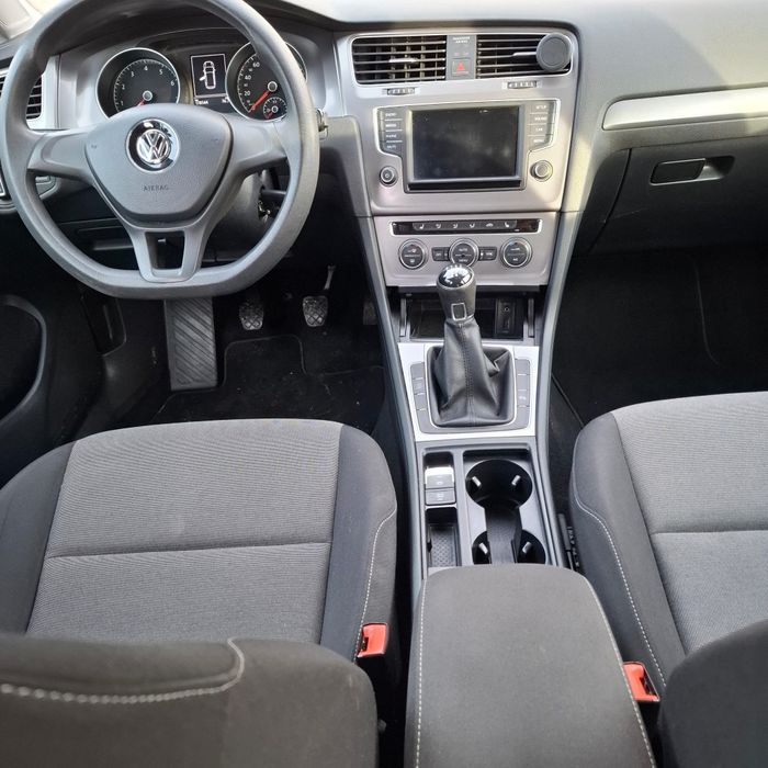 Volkswagen Golf 7  1.2tsi