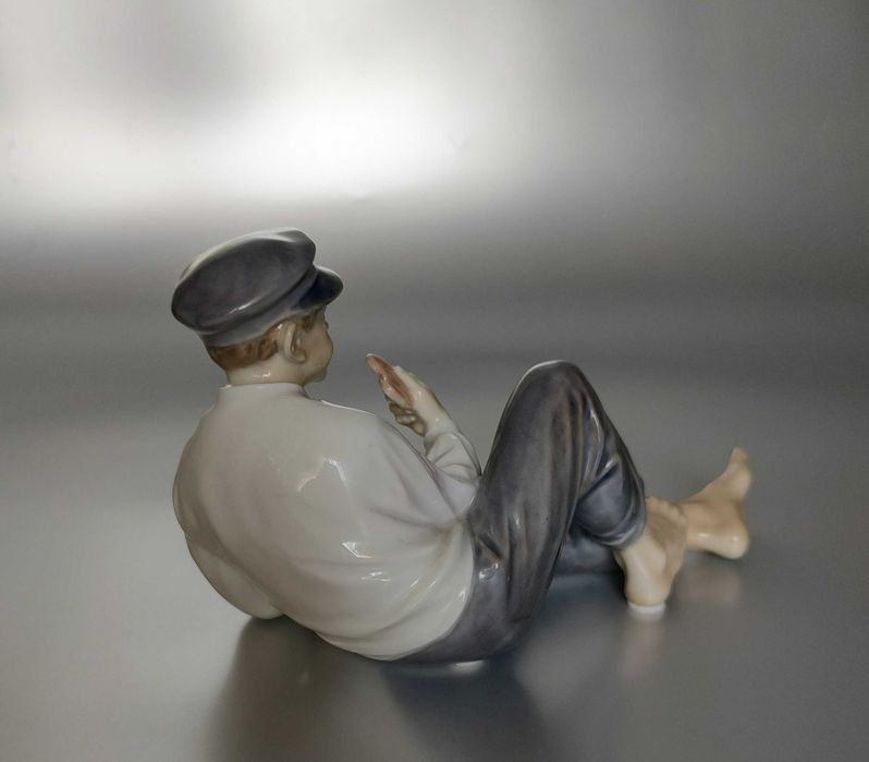 Kolekcjonerska figurka Royal Copenhagen pasterz nr 865