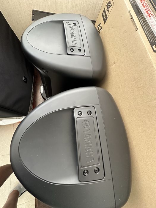 Colunas Yamaha Stagepas 600BT + amplificador dB Technologies HPA 1000