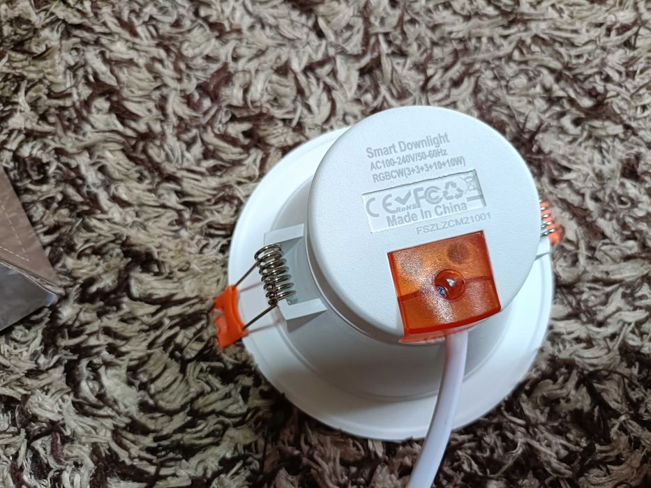 Luz de teto para ligar com o tlm com varias cores