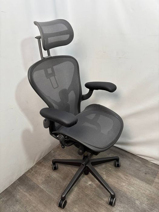 Ортопедичне крісло люкс сегмент Herman Miller Aeron аерон B , C міллер