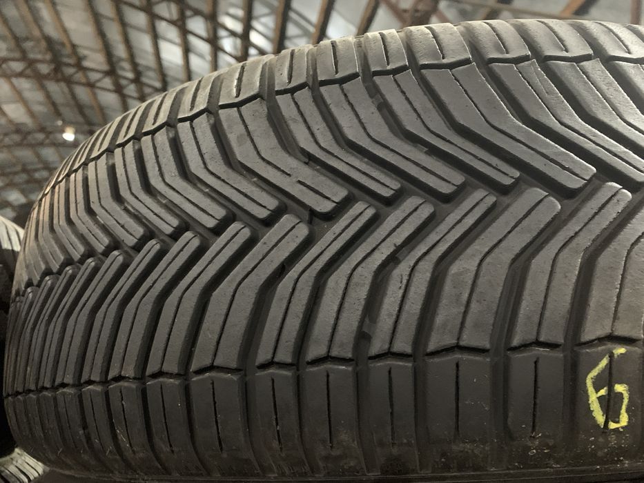 225/40 18 Michelin Cross Climat шини б/у всесезонні ПАРА