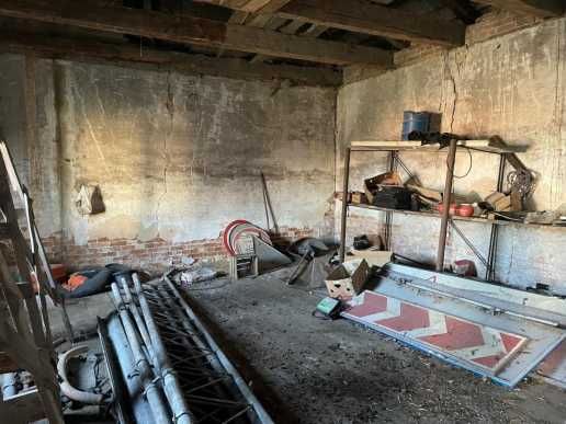 комплекс будівель Облавтодору контора/склади/гараж Корець,Київська 12Б