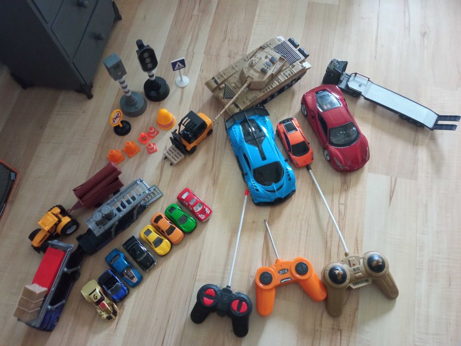 Auta elektryczne zabawki całość !