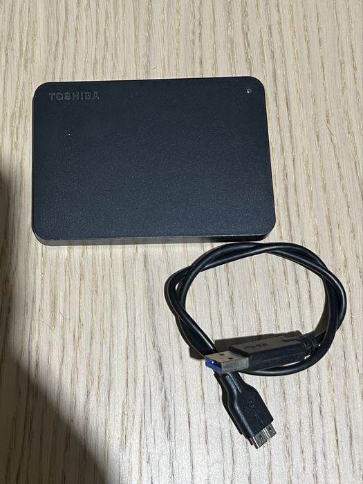 Disco Externo 2.5” Toshiba Canvio Basics 1TB USB 3.2 Preto