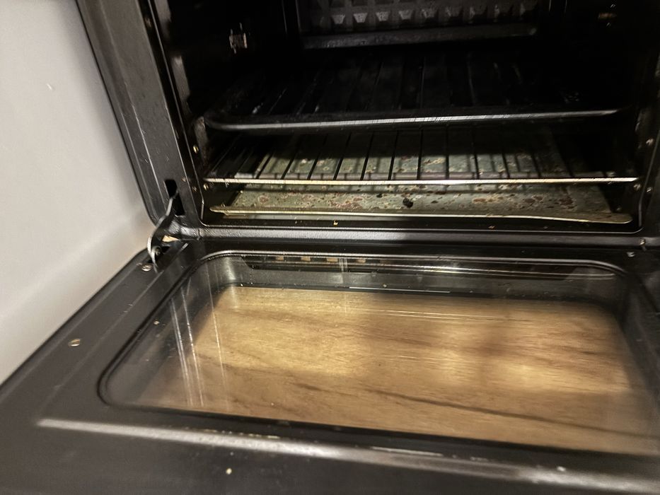 Mini piekarnik Raven 5w1 z funkcją air fryer EPI007 Rożen 22l