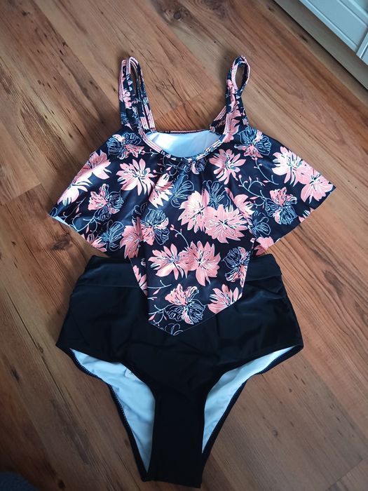 Strój kąpielowy r. S dwuczęściowy