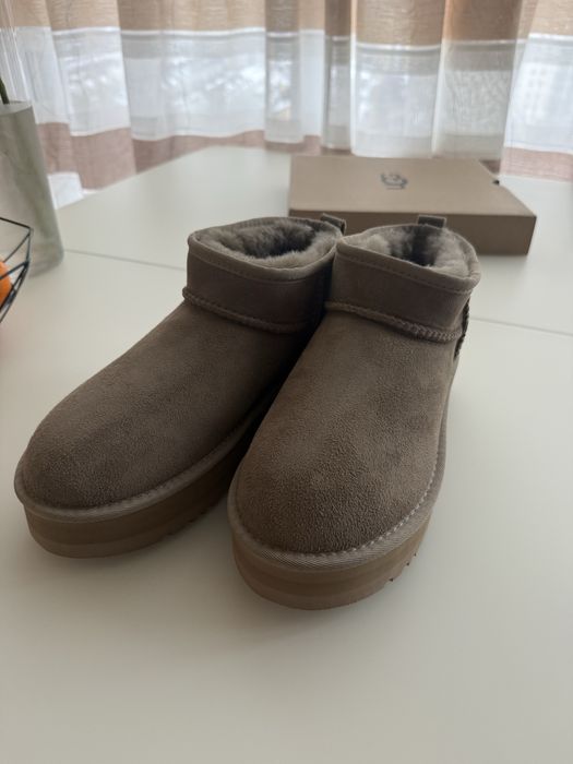 Жіночі уги UGG натуральні