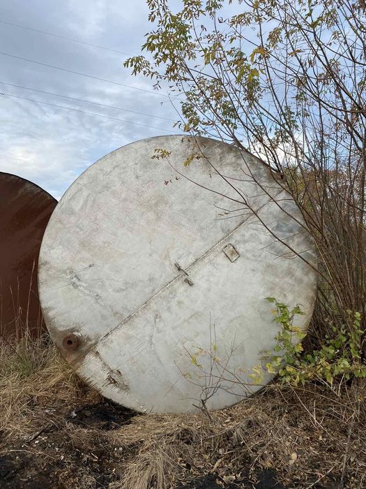 Емкость,бочка,ємність,резервуар 25 м.куб гсм