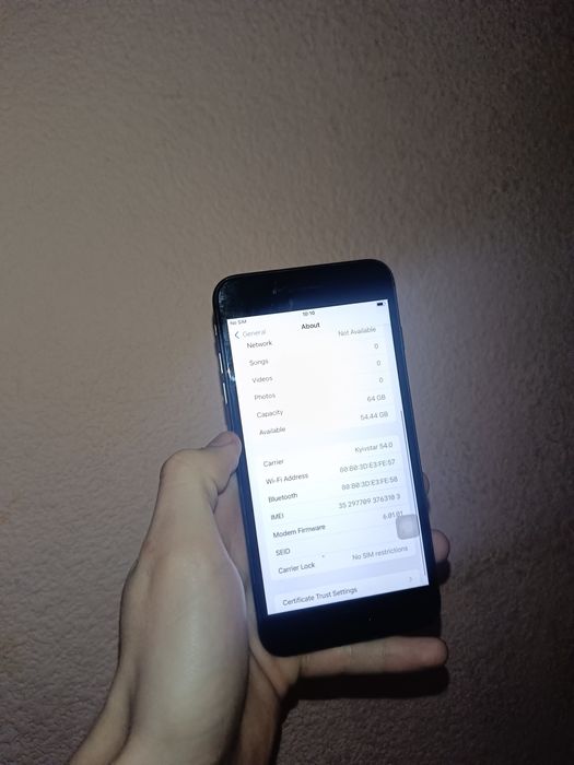 iPhone 8 plus 64gb neverlook