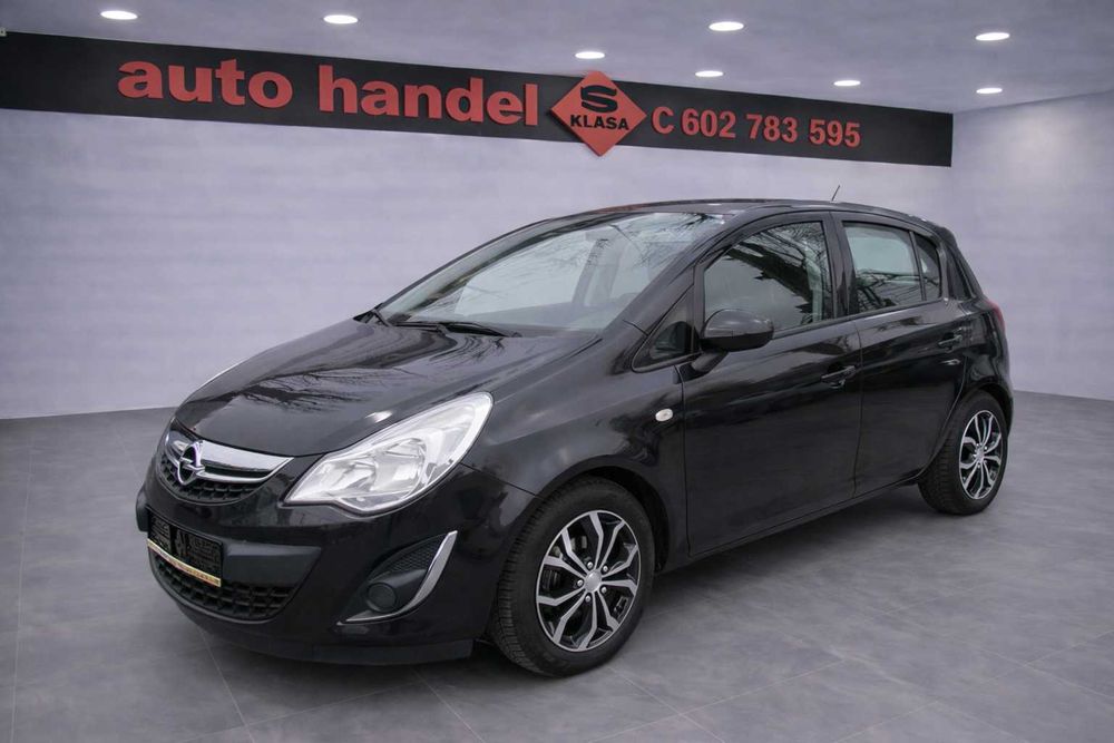 Opel corsa D lift 1.2 ecotec 70km 5 drzwi czarna piękna 2013r benzyna