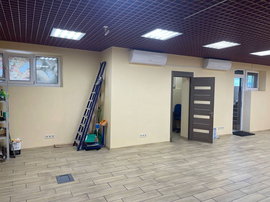 Продам Комерційне Приміщення 73м2, з ремонтом