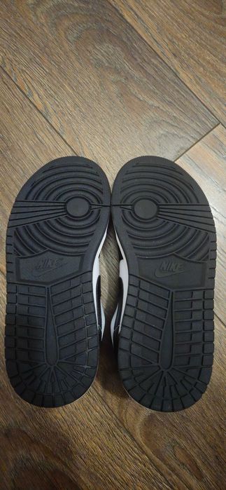 Buty Nike Air Jordan 1 Low Nowe