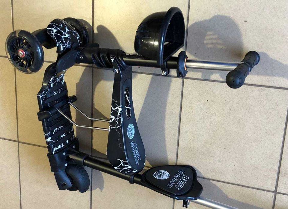 Самокат Блискавка 5в1 з батьківською ручкою витримує 80 кг