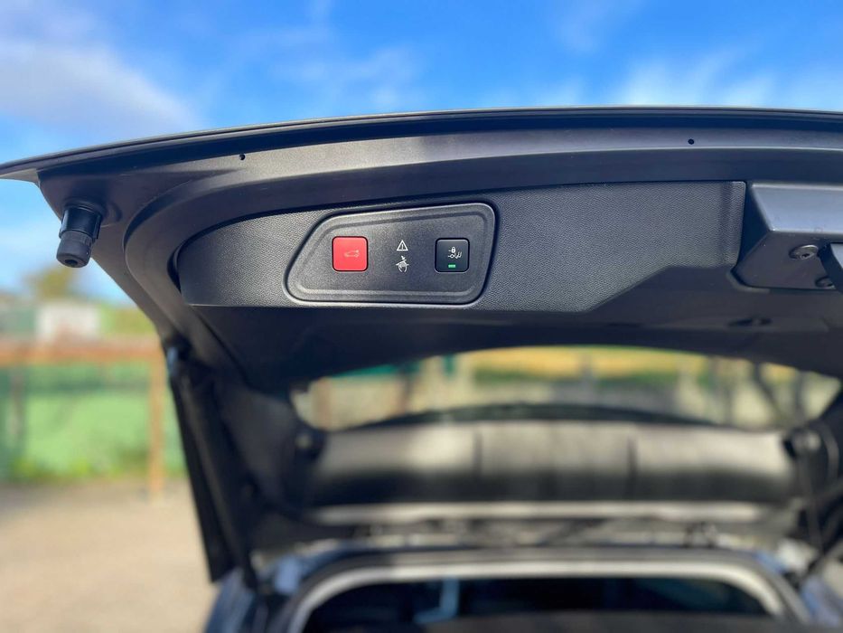 Peugeot 3008 1.5 BlueHDi Allure